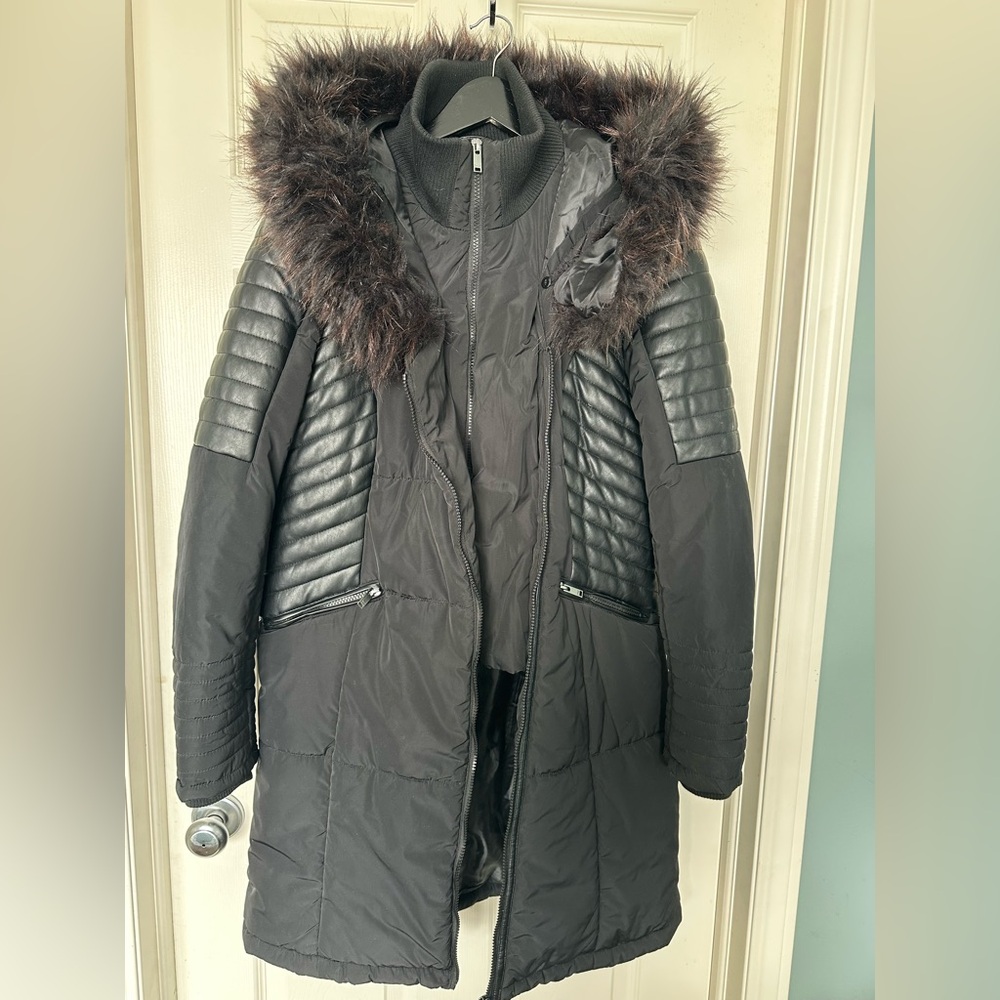 Only Black Quilted Hooded Puffer Coat with Faux Fur Trim - Picture 2 of 6
